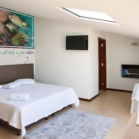 Guest House A&Z Espinho  Eksteriør billede