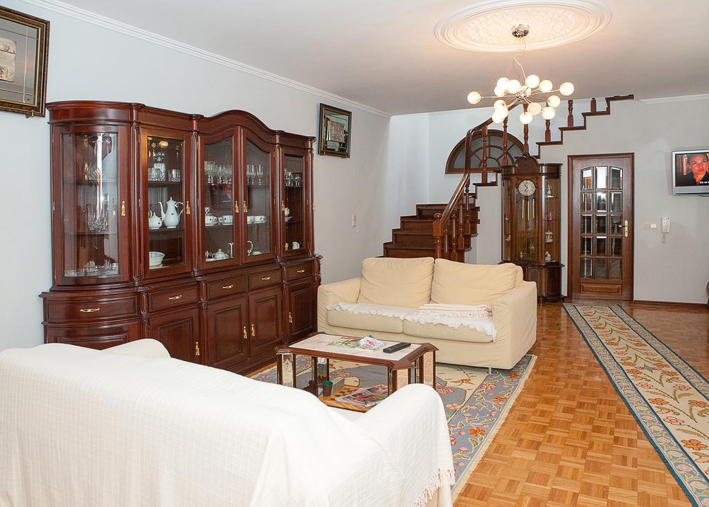 Guest House A&Z Espinho  Eksteriør billede